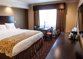 Marinwood Inn & Suites 4