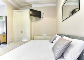 United Lodge Hotel 2