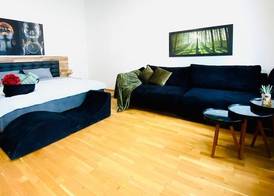 Bright 2BR Apartment Near Westbahnhof 3
