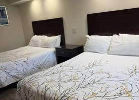 Belleville Motor Lodge 3