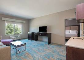 Holiday Inn Express & Suites NORWOOD-BOSTON AREA by IHG 5