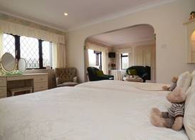 Acorn Court Country House 3