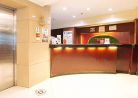 RedDoorz Plus @ Project 6 Quezon City 5