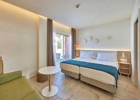 Universal Hotel Aquamarin 3
