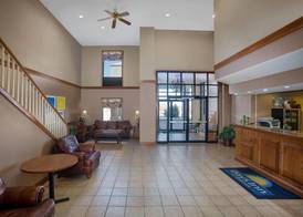 Days Inn & Suites by Wyndham Cuba 5
