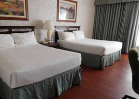 University Square Hotel 3