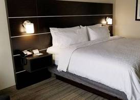 Holiday Inn Express & Suites TROY by IHG 5