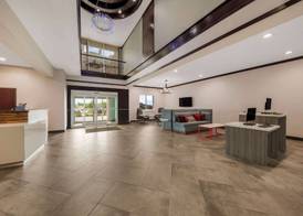 Best Western Plus Bowie Inn & Suites 2