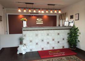 Econo Lodge Easton Route 50 4