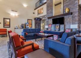 Comfort Inn Bentonville - Crystal Bridges 4