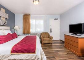 Green World Inn 4