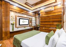 OPO Essential RODALI , Karol Bagh 5