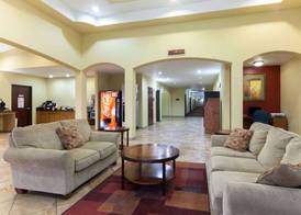 Days Inn by Wyndham San Antonio at Palo Alto 2