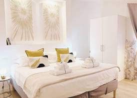 Truly Verona 3