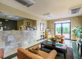 Econo Lodge Athens I-65 3