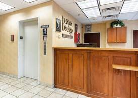 Econo Lodge Valdosta Mall Area 5