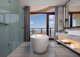 Crowne Plaza Zhoushan Seaview by IHG 3