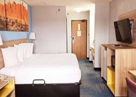 Days Inn by Wyndham Ozark Springfield 4
