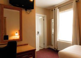Phoenix Park Hotel 3