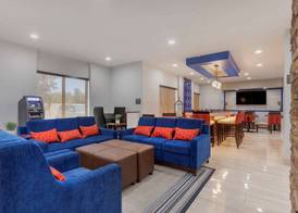 Comfort Inn & Suites Memphis East 2