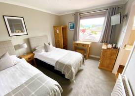 Cairngorm Guest House 4