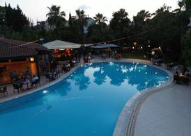 LEMAS SUITE HOTEL 2