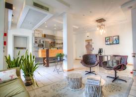 D-Place Hotel & Suite 4