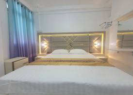 Ontrack Travel Transit Hotel 4
