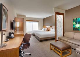 Hyatt Place Lansing-East 5