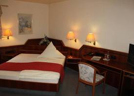 Hotel & Restaurant Zum Vater Rhein 4