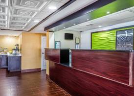 Quality Inn & Suites near Robins Air Force Base 3