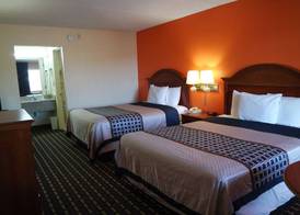 Howard Johnson by Wyndham Perry GA 4