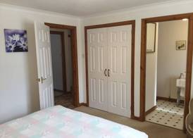 Inverness Apartments - Golf View 5