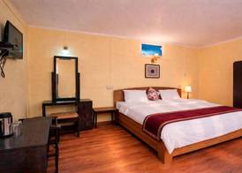 India Hotel - Mall Road Nainital - Lake View 5