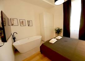 Casa Palmeri - Giulio Cesare 3