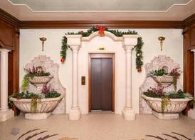 Festa Winter Palace 5