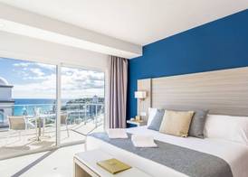 Royal Palm Resort & Spa - Adults Only 3