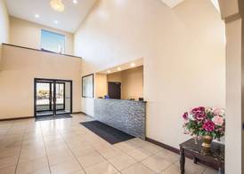 Quality Inn & Suites Caseyville - St Louis 4