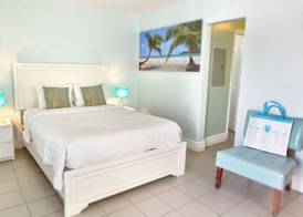 Hollywood Beachside Boutique Suite 4