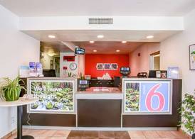 Motel 6-Grants Pass, OR 4