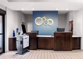 Best Western St. Louis Airport North Hotel & Suites 3