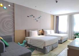Holiday Inn Shanghai Dishui Lake by IHG 3