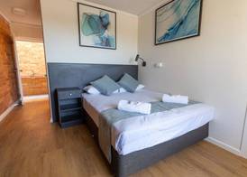 The Club Hotel 4