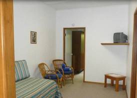 Somerset Apartments 5