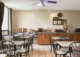 Days Inn by Wyndham Ottawa West 4