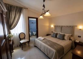 Hotel Hieracon 4