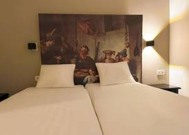 HOTELUX Amsterdam Airport Hotel 5