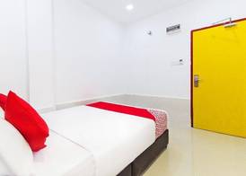OYO 414 Adiff Palace Hotel 2