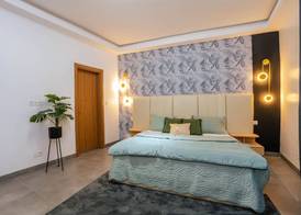 Lighthouse Signature Suites 3