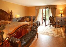 Burg Hotel Romantik 4